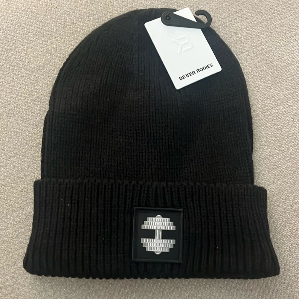 NWTS black beanie with weight design one size